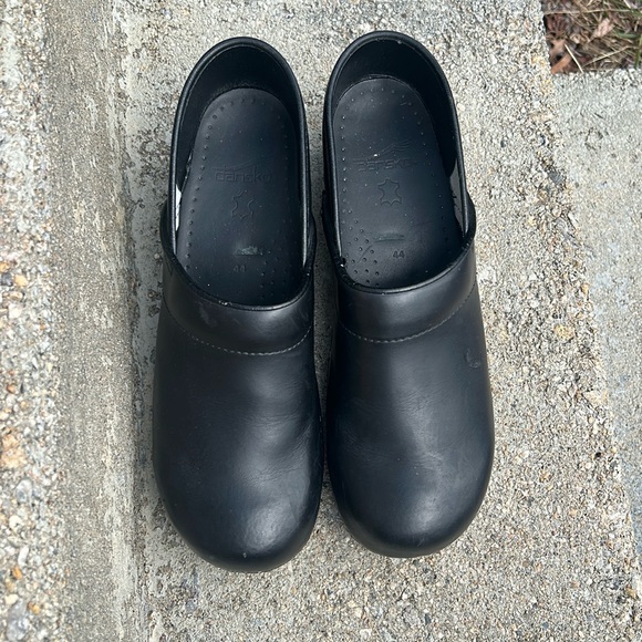 Dansko Leather Comfort Clogs - Picture 2 of 5